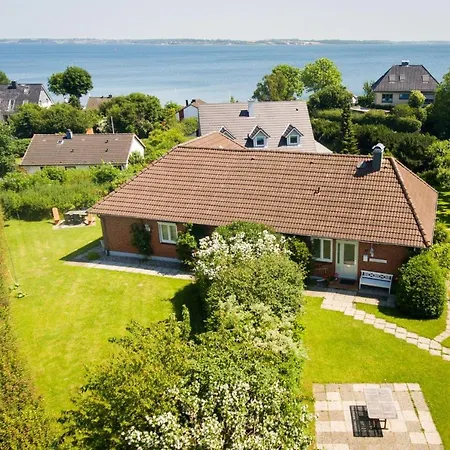 Seeblick II - Gemuetliche 60Qm - Ganzes Haus - 50M Zum Naturstrand - Mit Terrasse Und Grossem Garten Gluecksburg Exterior photo