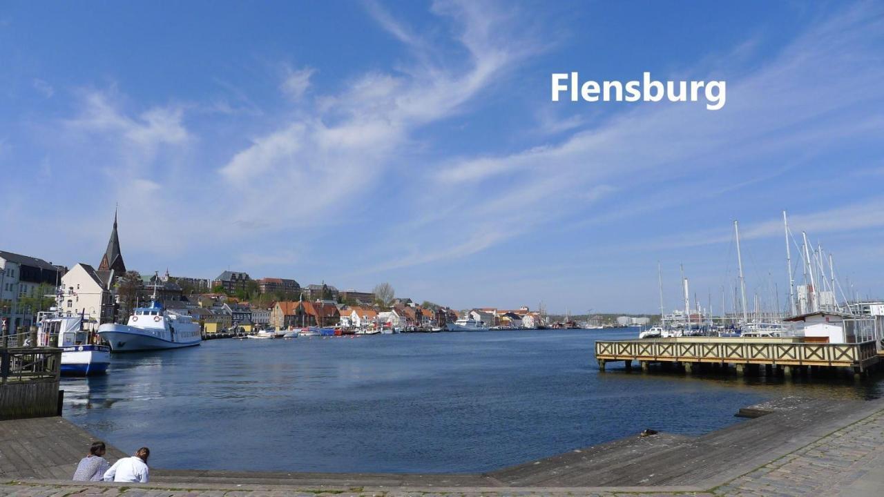Holiday home Seeblick Ii - Gemuetliche 60qm - Ganzes Haus - 50m Zum Naturstrand - Mit Terrasse Und Grossem Garten Gluecksburg