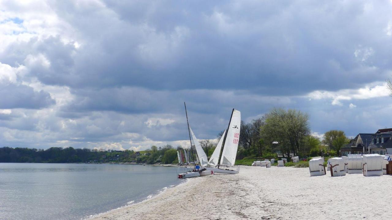 Seeblick Ii - Gemuetliche 60qm - Ganzes Haus - 50m Zum Naturstrand - Mit Terrasse Und Grossem Garten